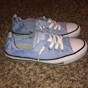Converse Tennis Shoes